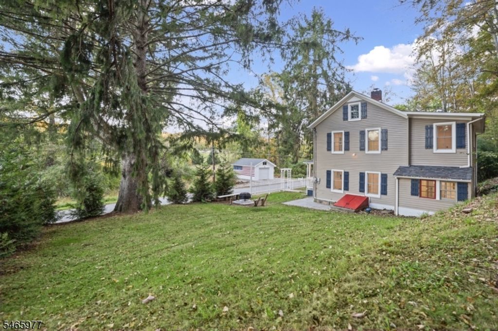925 Wall St, Stillwater Twp., NJ 07860 — photo 5