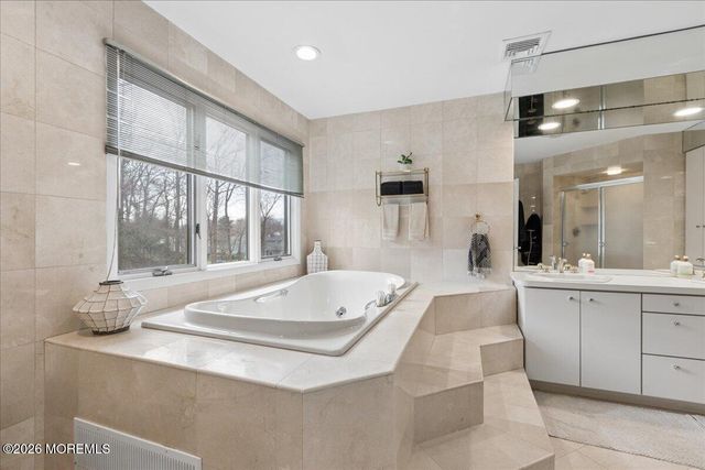 220 Tracy Drive, Morganville, NJ 07751