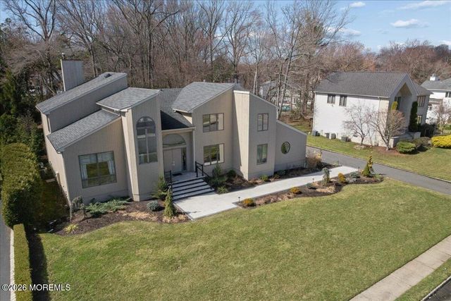 220 Tracy Drive, Morganville, NJ 07751