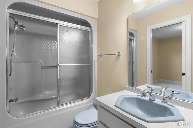 6414 Country Club Road, Washington, MO 63090