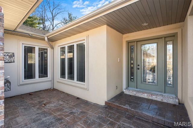 6414 Country Club Road, Washington, MO 63090