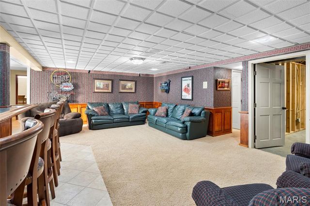 6414 Country Club Road, Washington, MO 63090