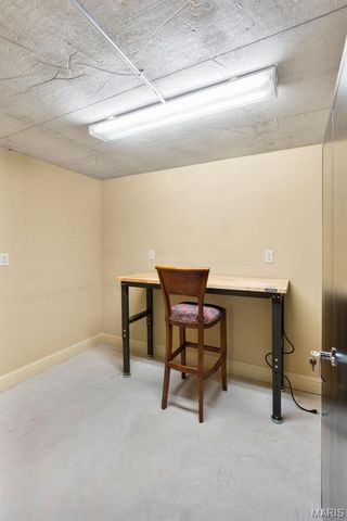 6414 Country Club Road, Washington, MO 63090