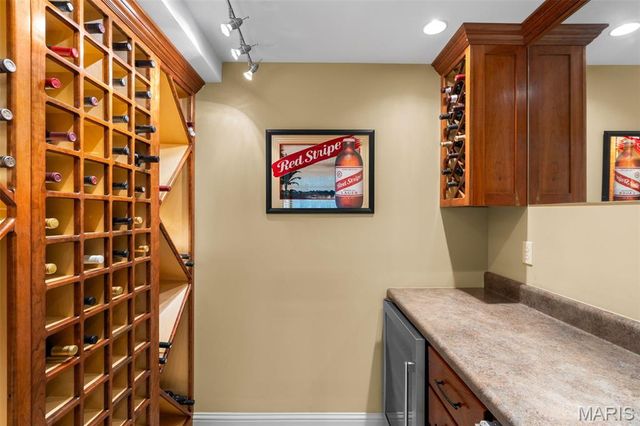 6414 Country Club Road, Washington, MO 63090