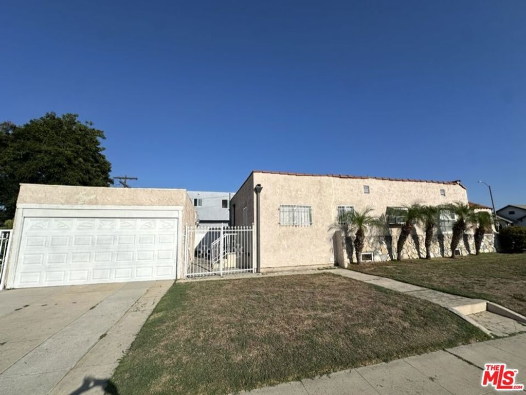 2067 W 65th Place, Los Angeles, CA 90047 — photo 4