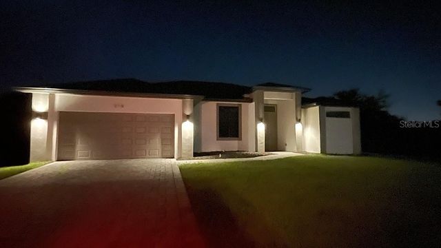 318 RADFORD AVENUE, Lehigh Acres, FL 33974