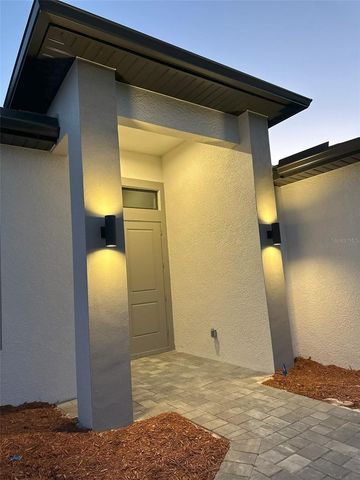 318 RADFORD AVENUE, Lehigh Acres, FL 33974