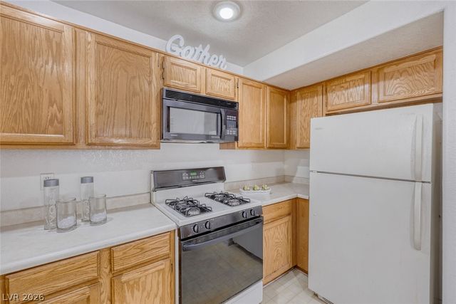 5022 South Rainbow Boulevard 105, Las Vegas, NV 89118