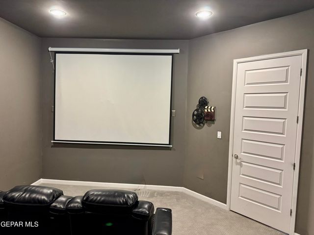 712 BELKEN Place, El Paso, TX 79928