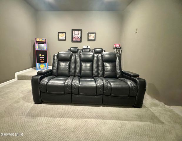 712 BELKEN Place, El Paso, TX 79928