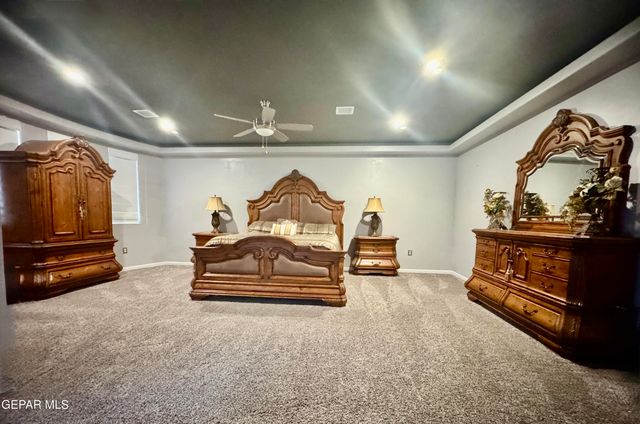 712 BELKEN Place, El Paso, TX 79928