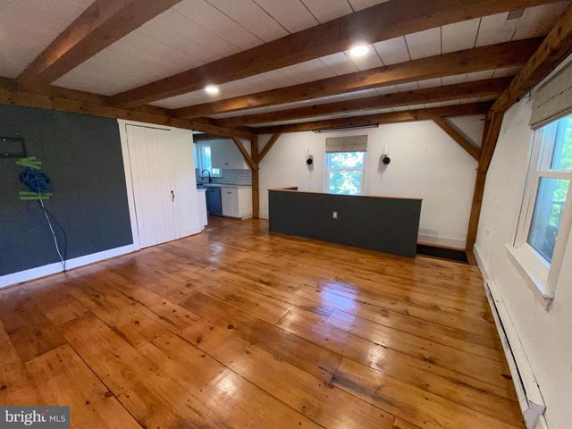 15 DAVIDSON RD, West Chester, PA 19382