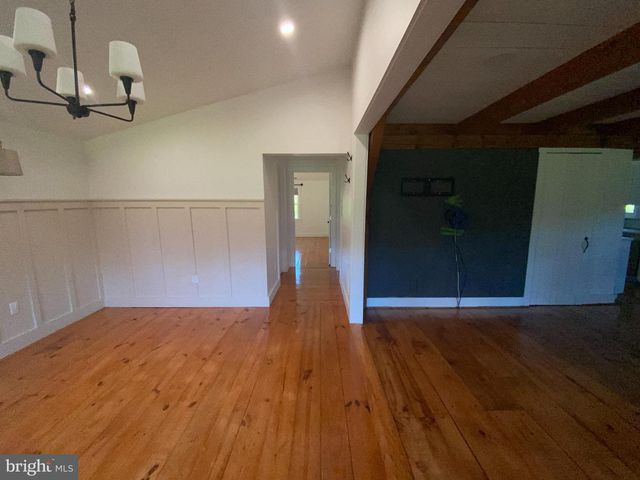 15 DAVIDSON RD, West Chester, PA 19382