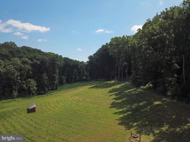 15 DAVIDSON RD, West Chester, PA 19382