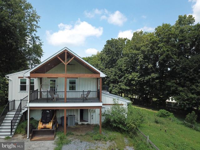 15 DAVIDSON RD, West Chester, PA 19382