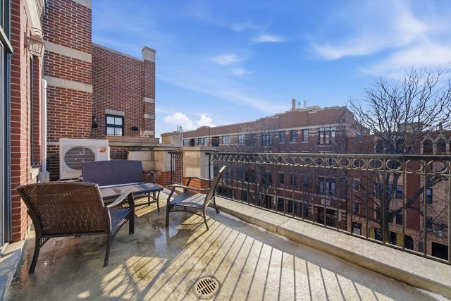 4821 N Damen Avenue 4, Chicago, IL 60625
