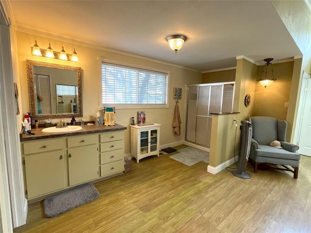 1753 Lcr 822, Groesbeck, TX 76642