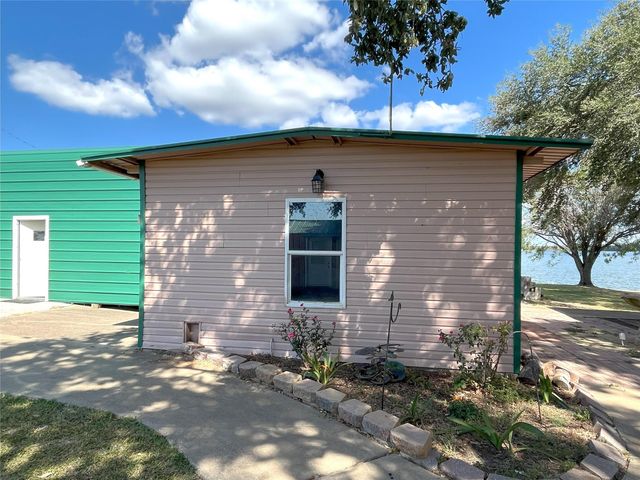 1753 Lcr 822, Groesbeck, TX 76642
