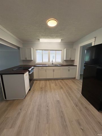 1527 S UNION Street, Kokomo, IN 46902