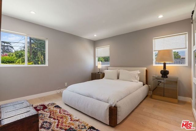 1445 S Stanley Avenue, Los Angeles, CA 90019