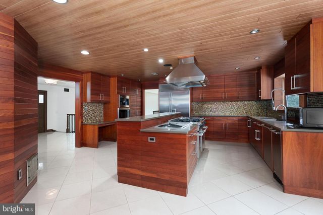 268 MATCHAPONIX AVE, Monroe Township, NJ 08831