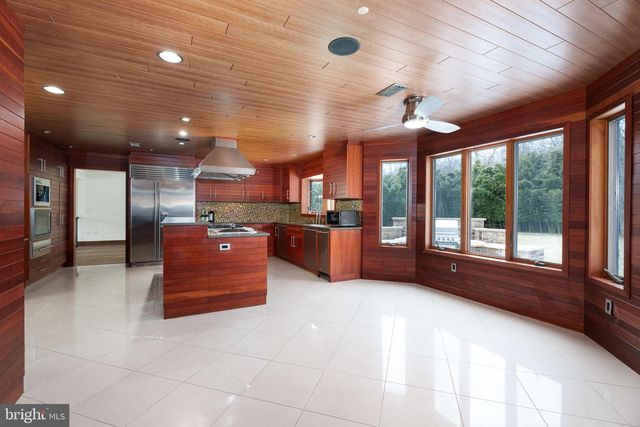 268 MATCHAPONIX AVE, Monroe Township, NJ 08831