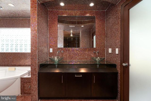 268 MATCHAPONIX AVE, Monroe Township, NJ 08831