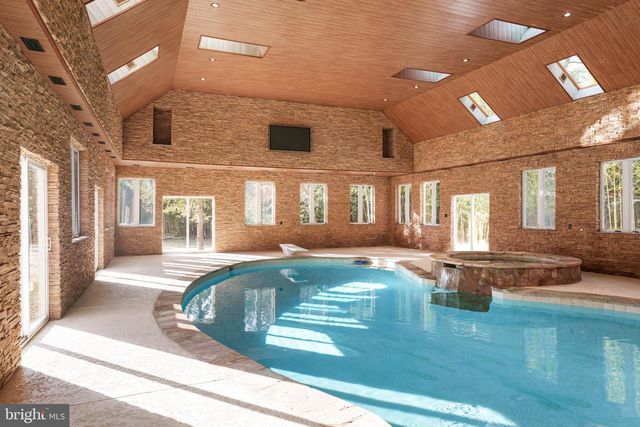 268 MATCHAPONIX AVE, Monroe Township, NJ 08831