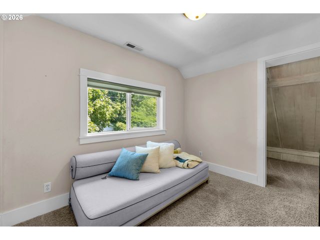 414 W 30TH St, Vancouver, WA 98660