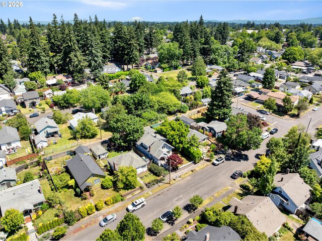 414 W 30TH St, Vancouver, WA 98660