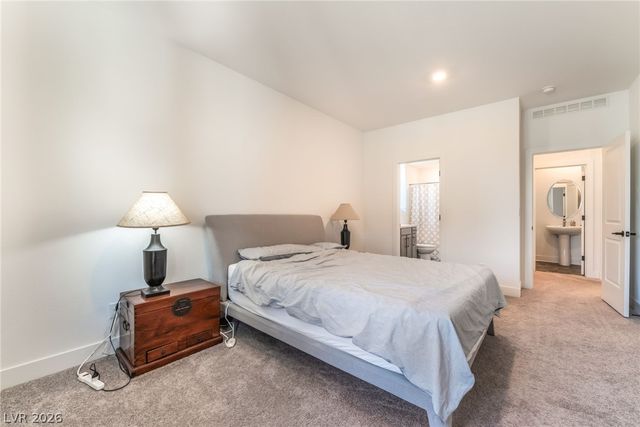 10114 Kettle Valley Street, Las Vegas, NV 89141