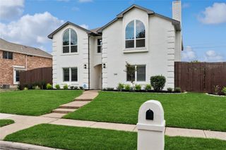 3204 Blenheim Court, Plano, TX 75025