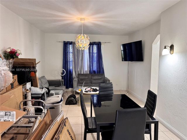 756 N 17th Ave 15, Hollywood, FL 33020
