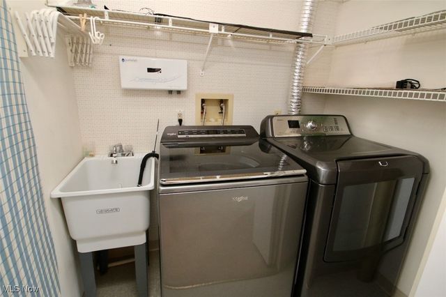 2155 Ridgebury Drive, Painesville Twp, OH 44077