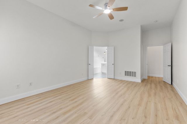 8200 Watson Road, Lantana, TX 76226