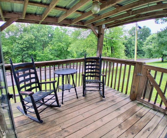 100 Scruggs Lane, Mohawk, TN 37810