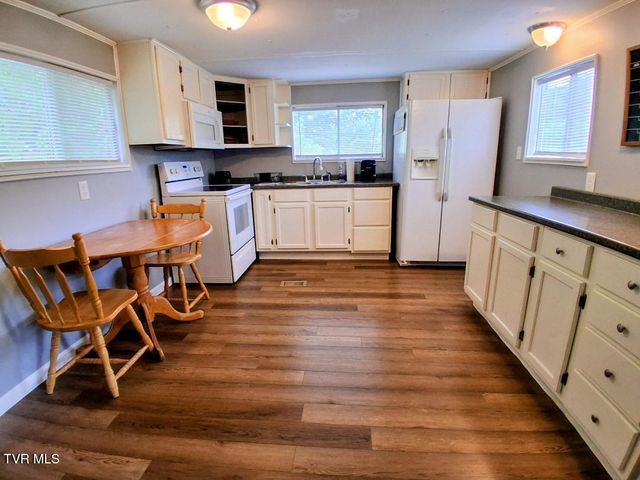 100 Scruggs Lane, Mohawk, TN 37810