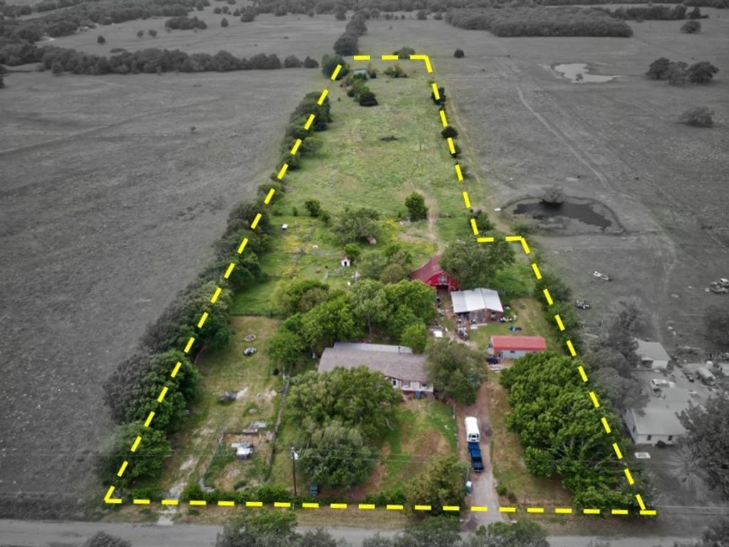 4944 County Road 3506, Quinlan, TX 75474
