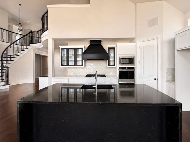 2916 Fountain Park Drive, Celina, TX 75009
