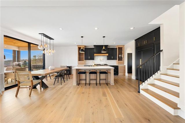 4238 Bayridge Drive, Gainesville, GA 30506