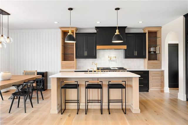 4238 Bayridge Drive, Gainesville, GA 30506