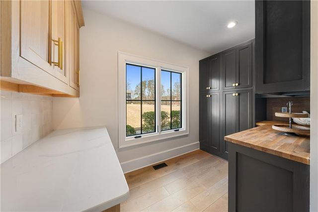 4238 Bayridge Drive, Gainesville, GA 30506