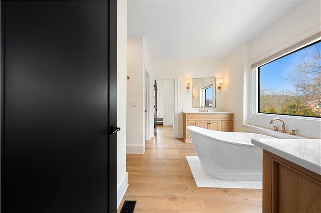 4238 Bayridge Drive, Gainesville, GA 30506