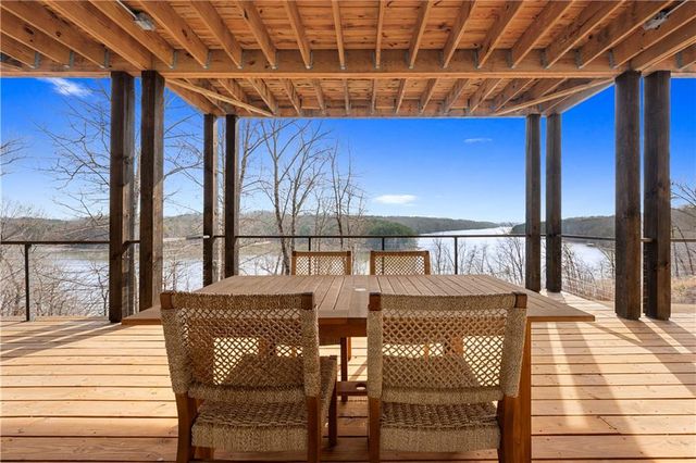 4238 Bayridge Drive, Gainesville, GA 30506