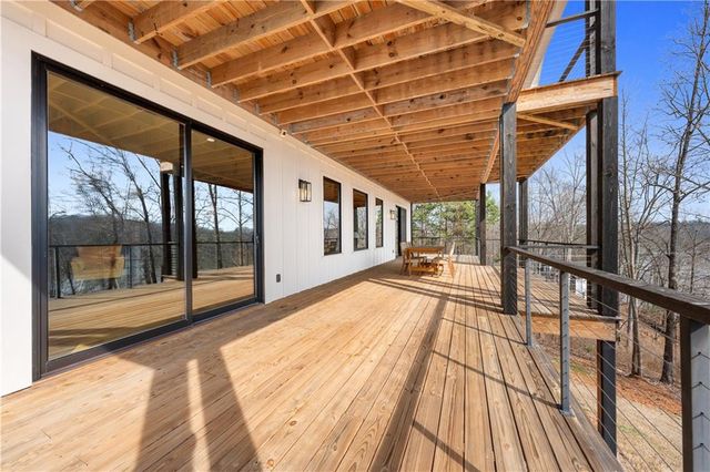 4238 Bayridge Drive, Gainesville, GA 30506