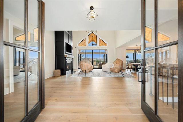 4238 Bayridge Drive, Gainesville, GA 30506