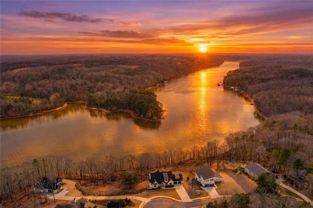 4238 Bayridge Drive, Gainesville, GA 30506