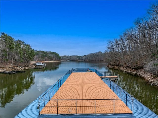 4238 Bayridge Drive, Gainesville, GA 30506