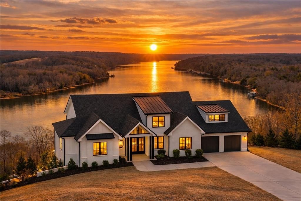 4238 Bayridge Drive, Gainesville, GA 30506