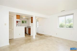124 THOMAS DR #B, Charlottesville, VA 22903